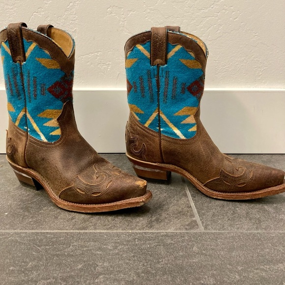 Women’s Paul Brodie Western Boulet boots - Picture 2 of 8